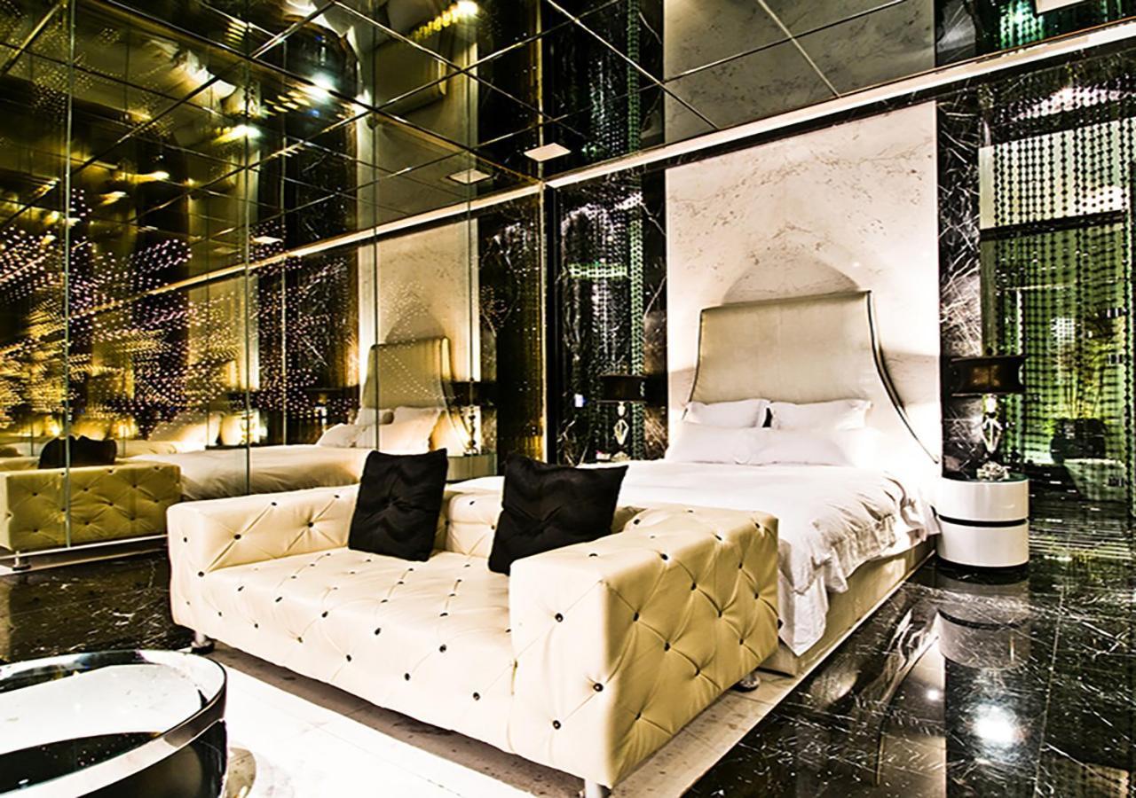 Royal Group Motel Ming Zu Branch Kaohsziung Kültér fotó